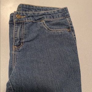 RVT BLUE SKINNY JEANS SIZE: 16